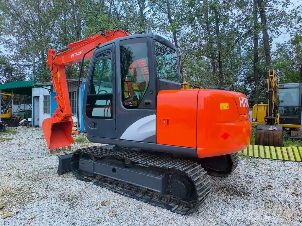 Hitachi ZX 70 소형 굴삭기 7톤 미만