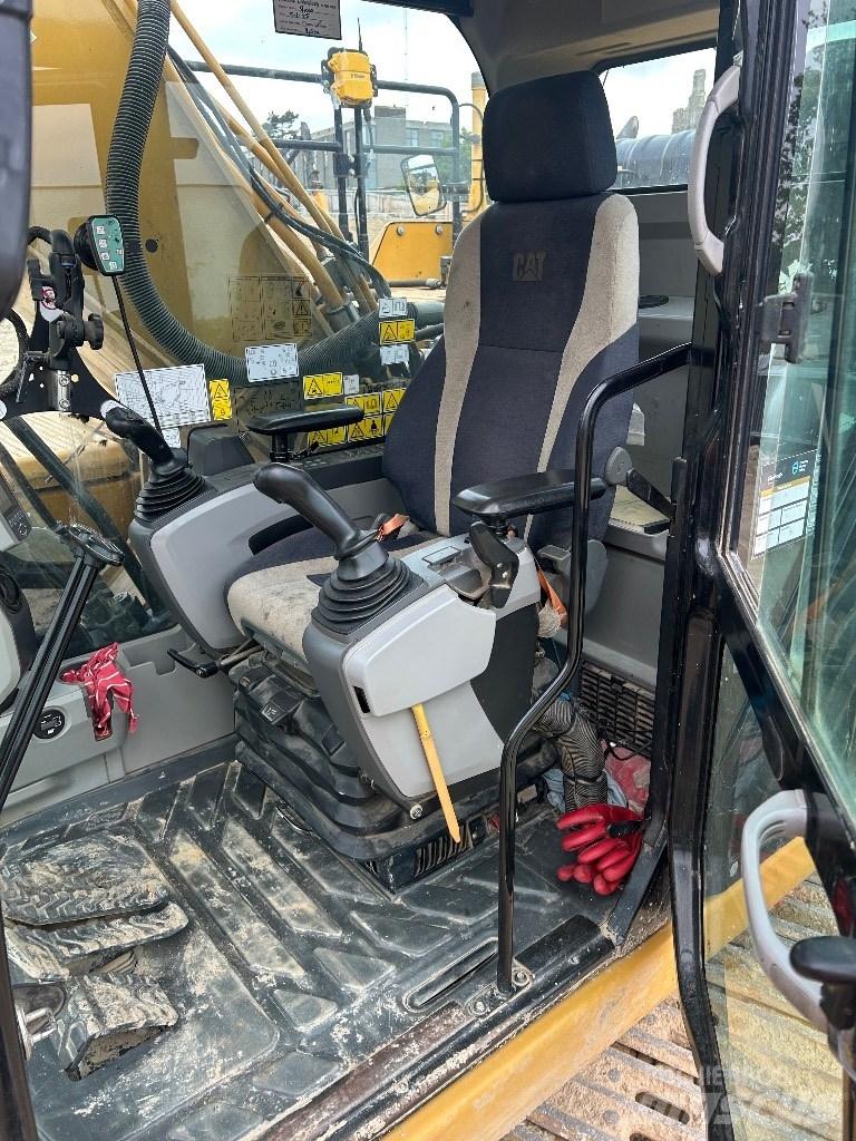 CAT 336F 대형 굴삭기 29톤 이상