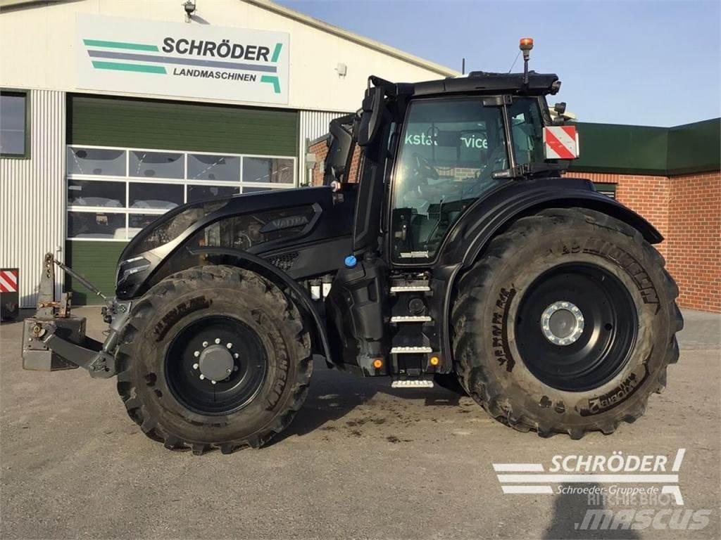 Valtra Q 305 트랙터