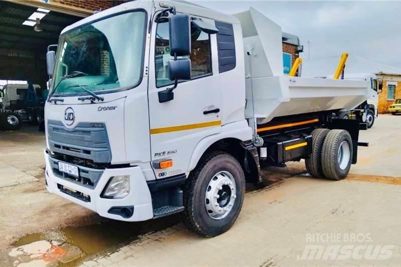 UD Croner PKE 250 기타 트럭