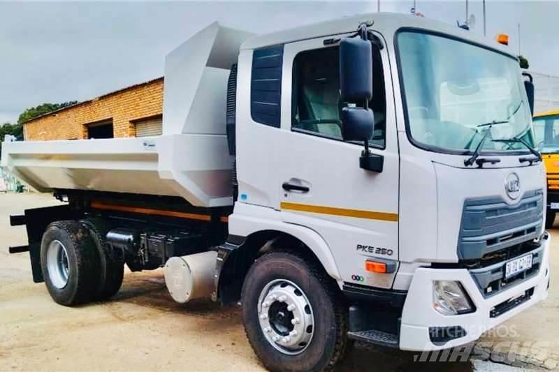 UD Croner PKE 250 기타 트럭