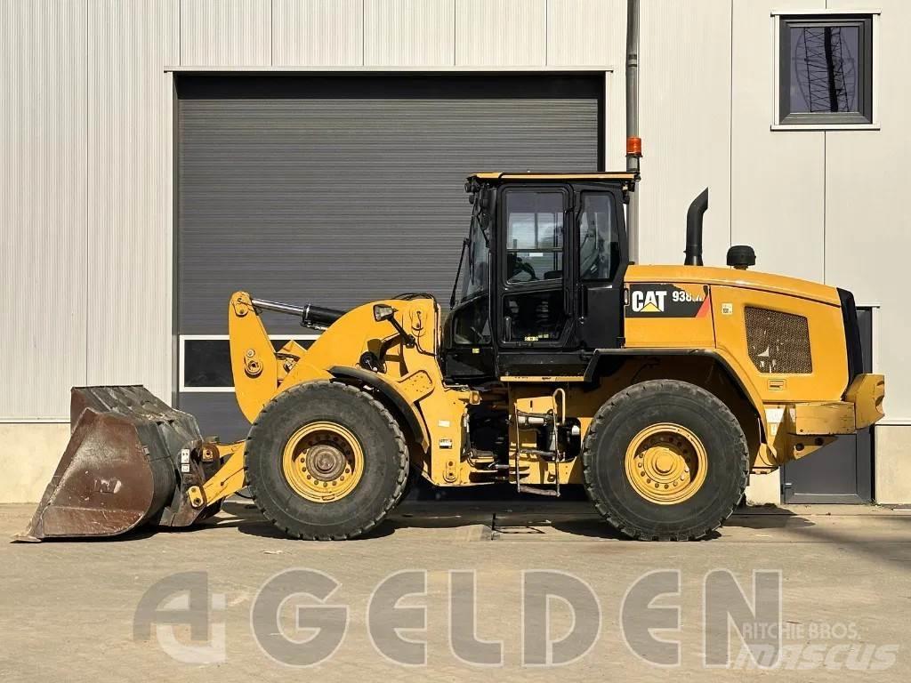 CAT 938M  휠로우더