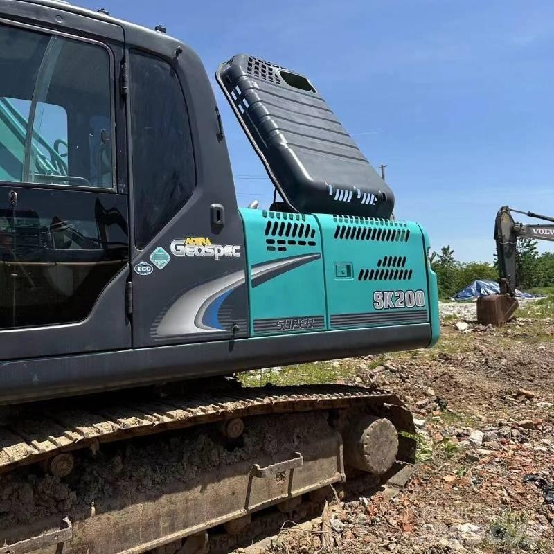 Kobelco SK 200 대형 굴삭기 29톤 이상