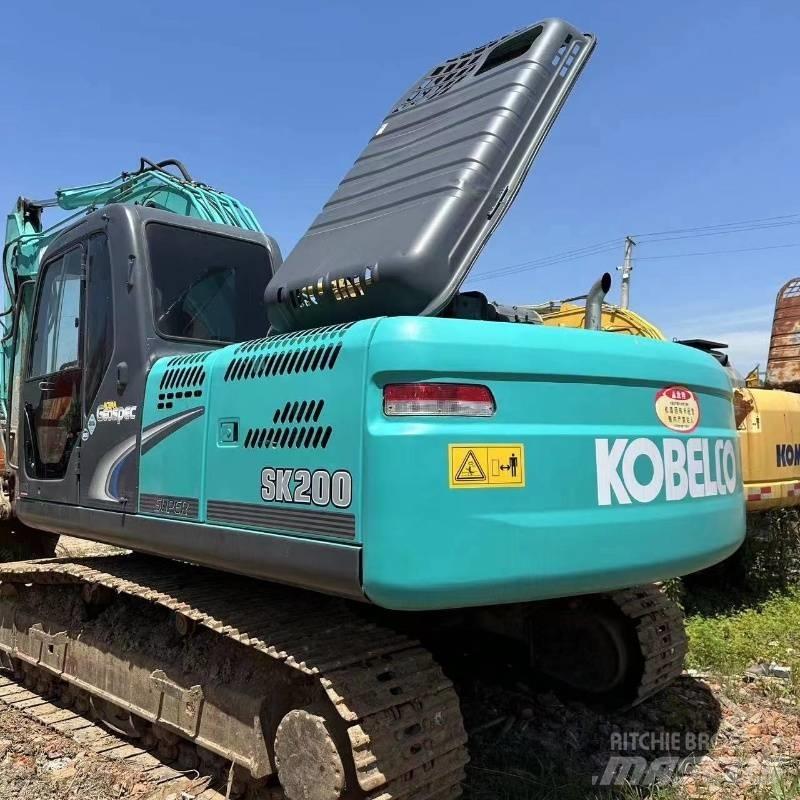Kobelco SK 200 대형 굴삭기 29톤 이상