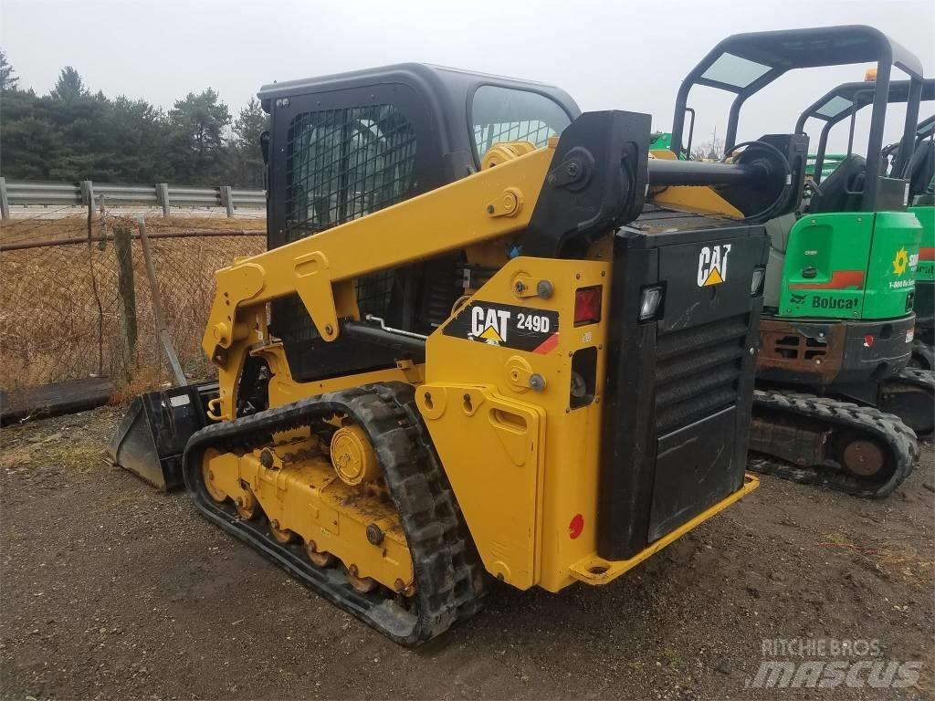 CAT 249D  스키드로더
