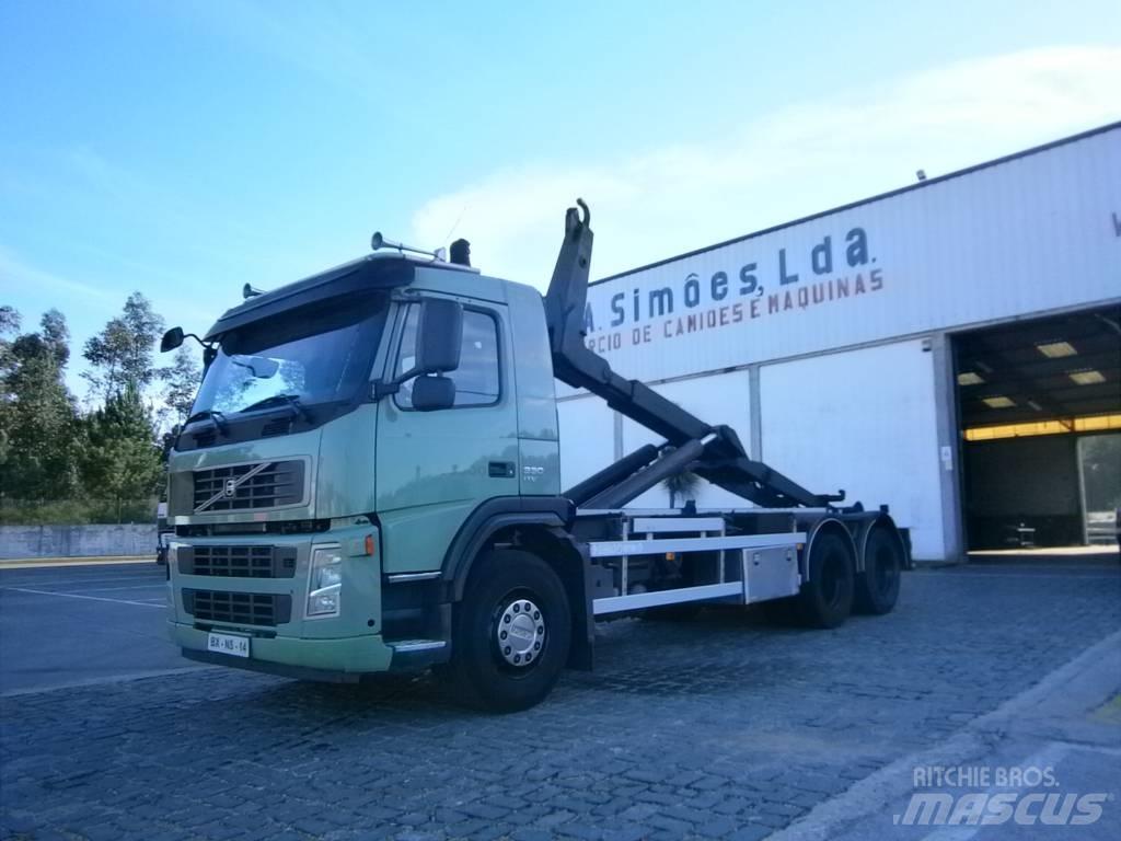Volvo FM330 컨테이너 트럭