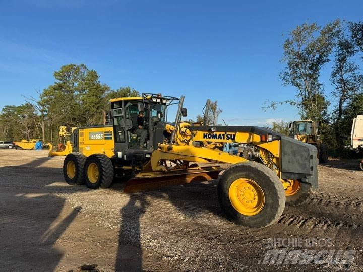 Komatsu GD 655-6 그레이더
