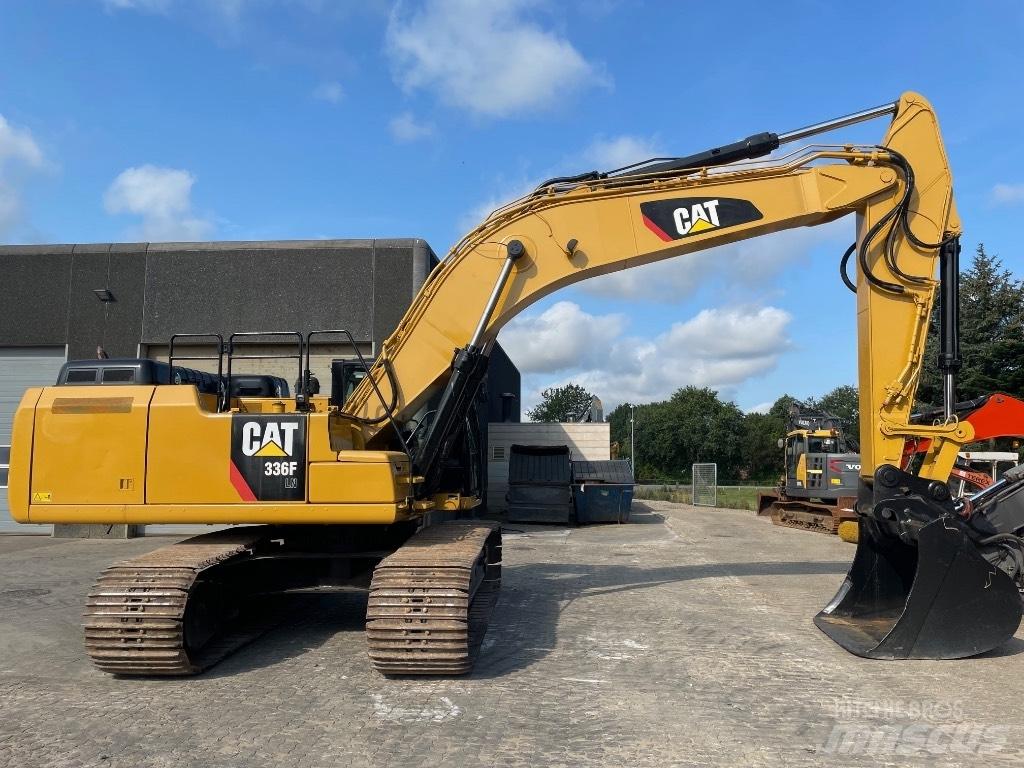 CAT 336F 대형 굴삭기 29톤 이상