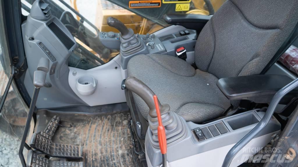 John Deere 210 G 대형 굴삭기 29톤 이상
