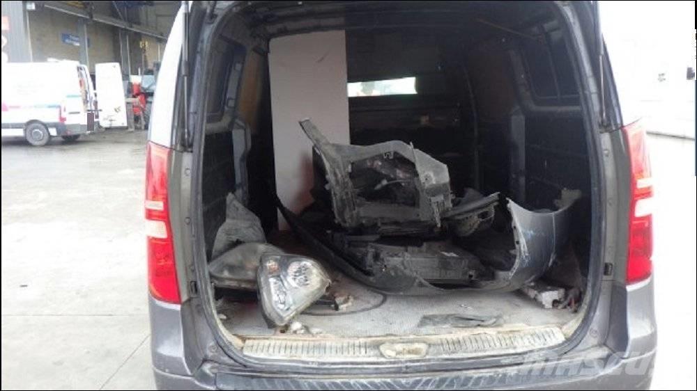 Hyundai H1 박스 바디