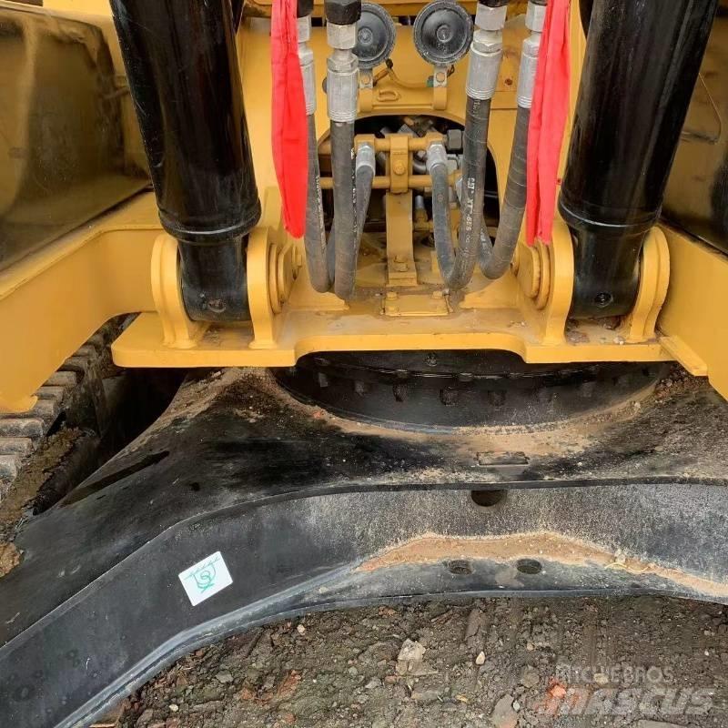 CAT 312 D 대형 굴삭기 29톤 이상