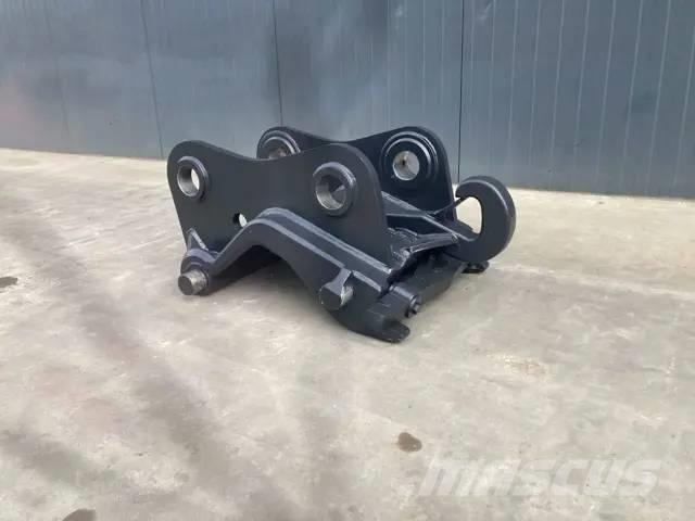  Smitma CW40 - EC220 퀵 커넥터