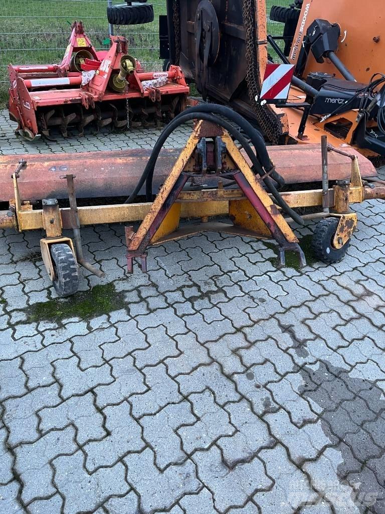 GMR HF 25 A 도로 청소차