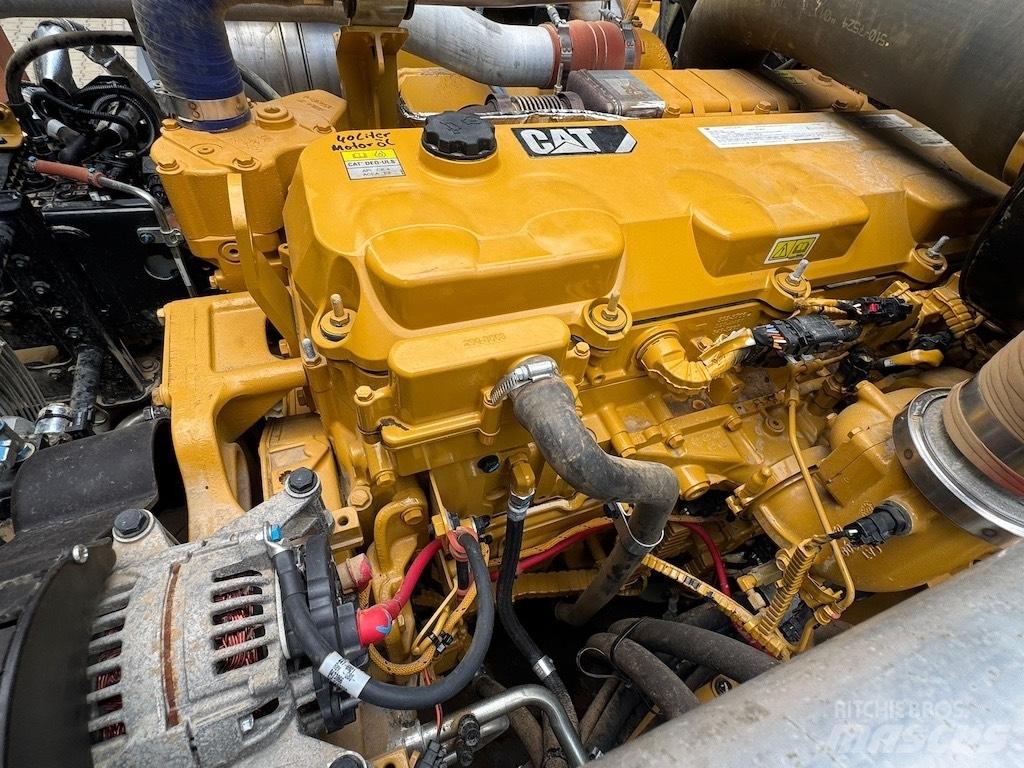 CAT 730 연결식 홀러