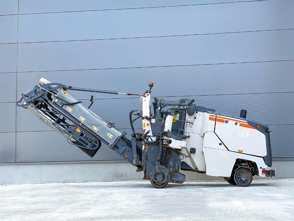 Wirtgen W 50 RI 아스팔트 콜드 밀링 기계