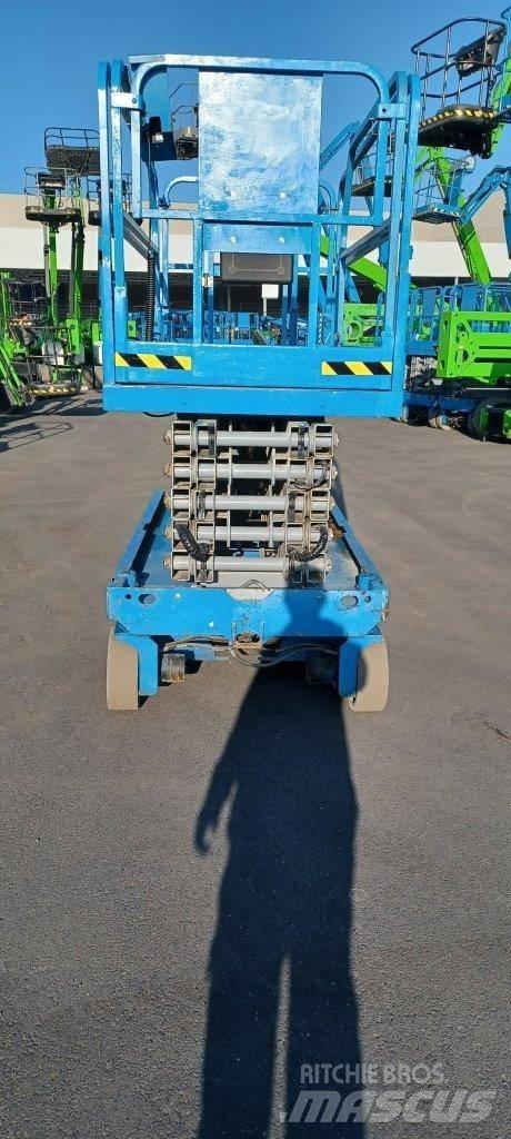 GENIE GS4047 가위형 리프트