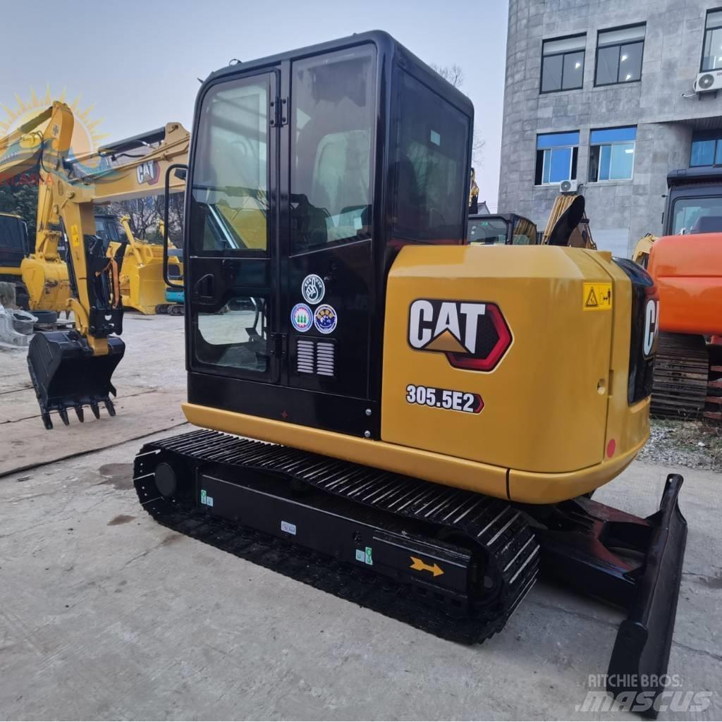 CAT 305.5 E 2 소형 굴삭기 7톤 미만