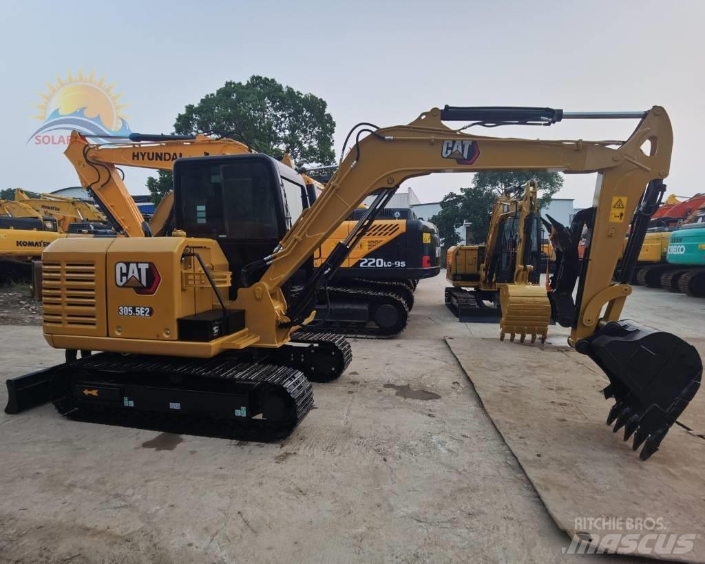 CAT 305.5 E 2 소형 굴삭기 7톤 미만