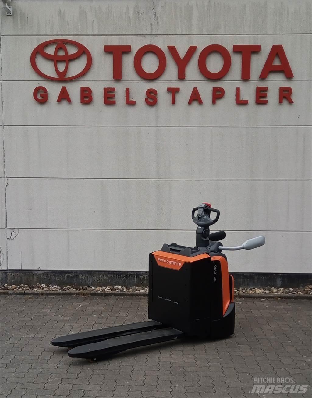 Toyota LPE200 경량 리프터
