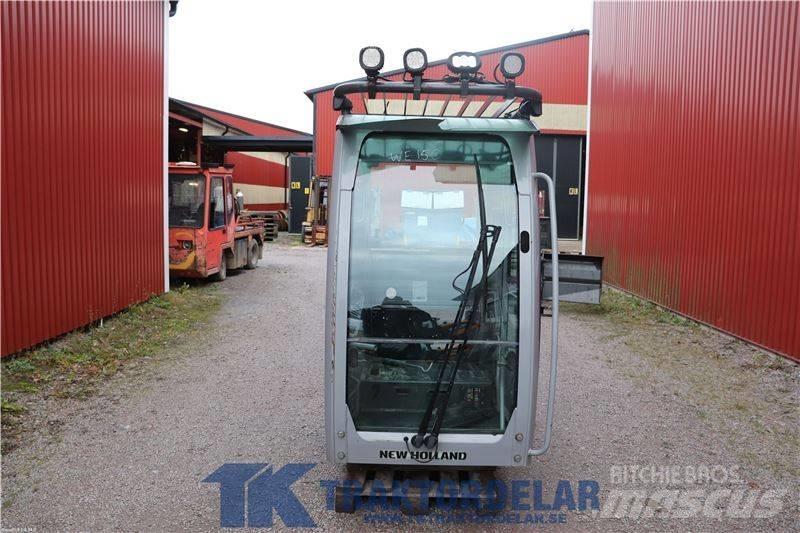 New Holland WE150C 캐빈 및 인테리어
