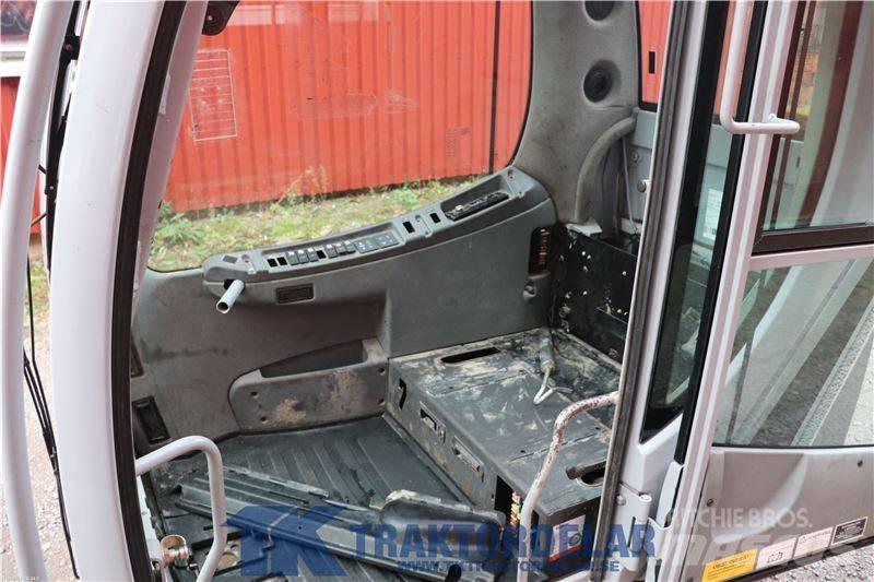 New Holland WE150C 캐빈 및 인테리어