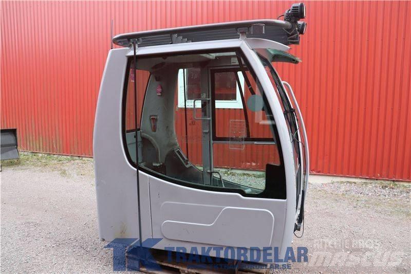 New Holland WE150C 캐빈 및 인테리어