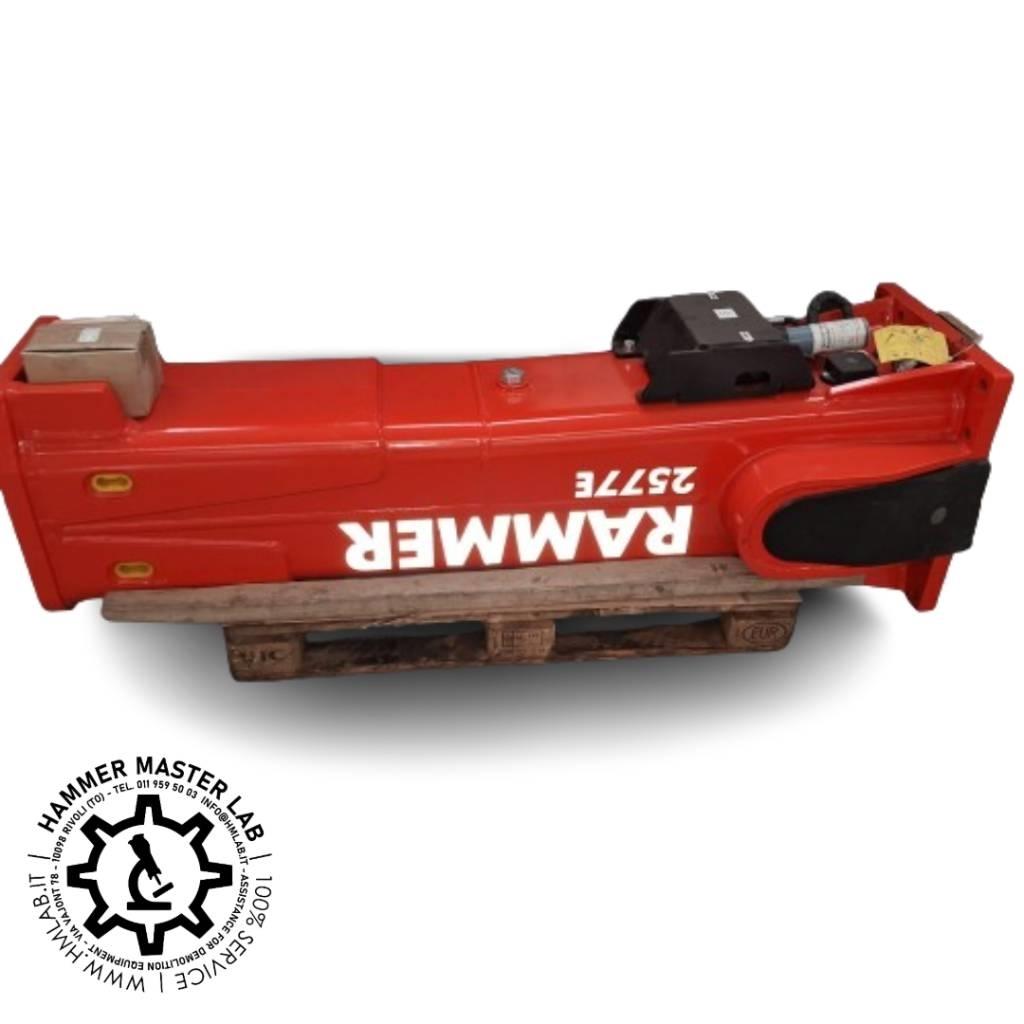 Rammer BR2577E 브레이커