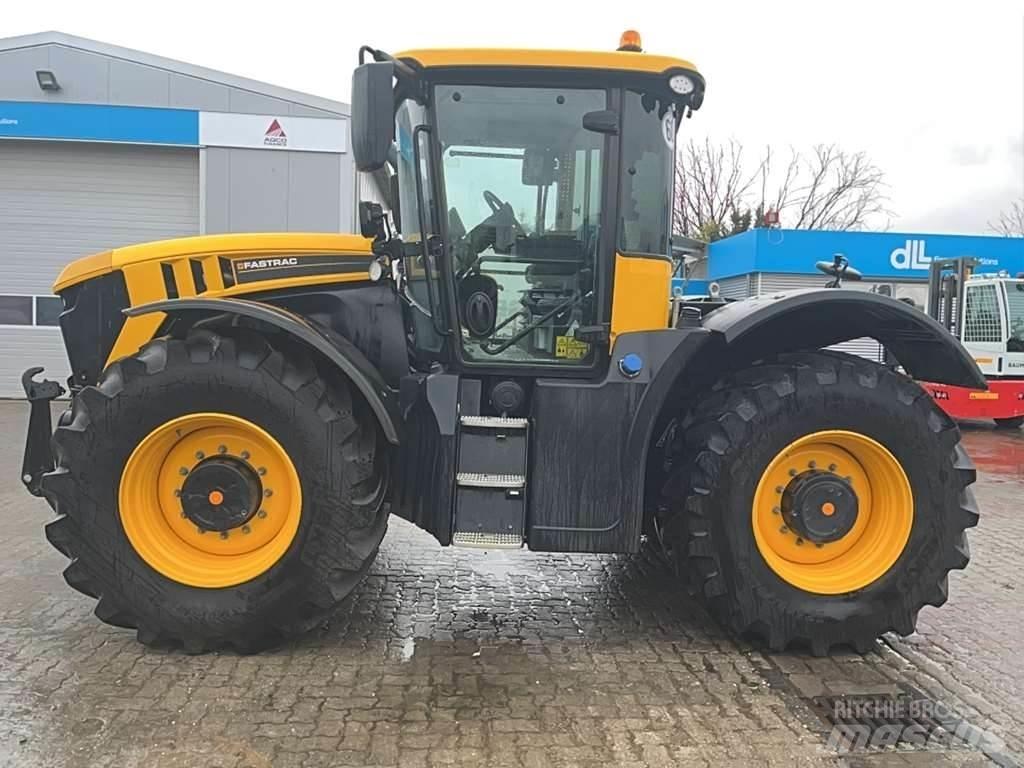 JCB Fastrac 4220 트랙터