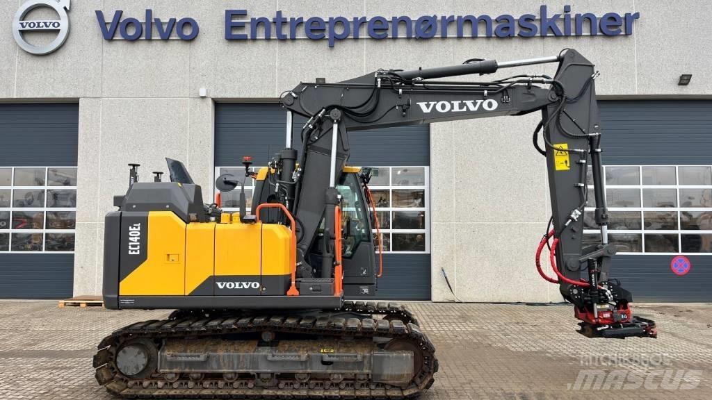 Volvo EC140EL 대형 굴삭기 29톤 이상