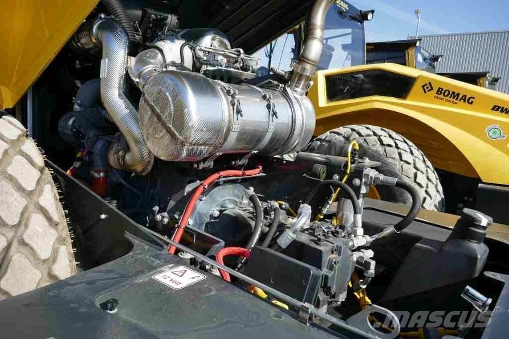 Bomag BW 213 D-5 토양 다짐기