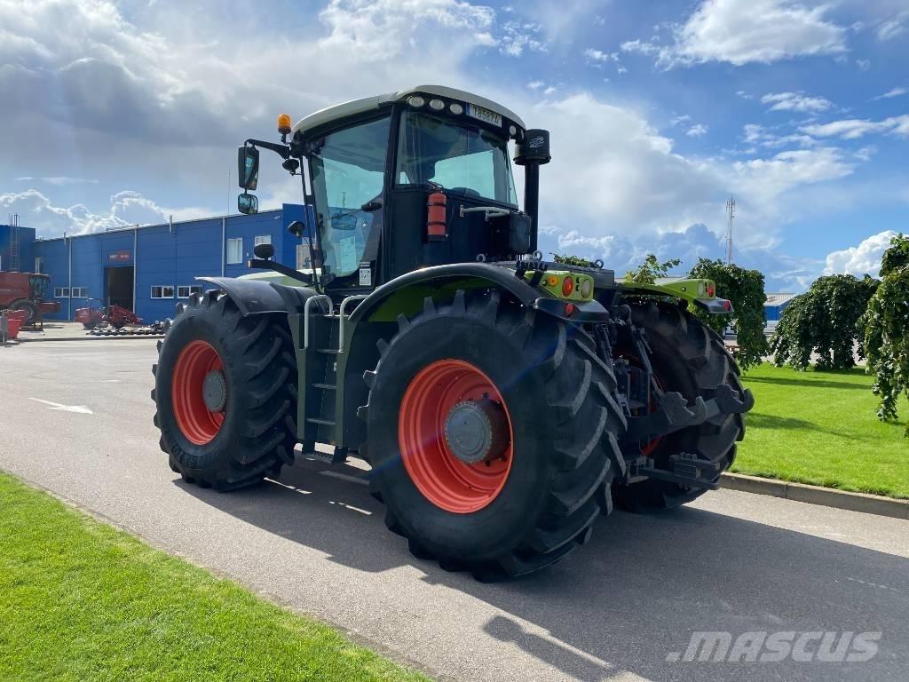 CLAAS Xerion 3800 트랙터