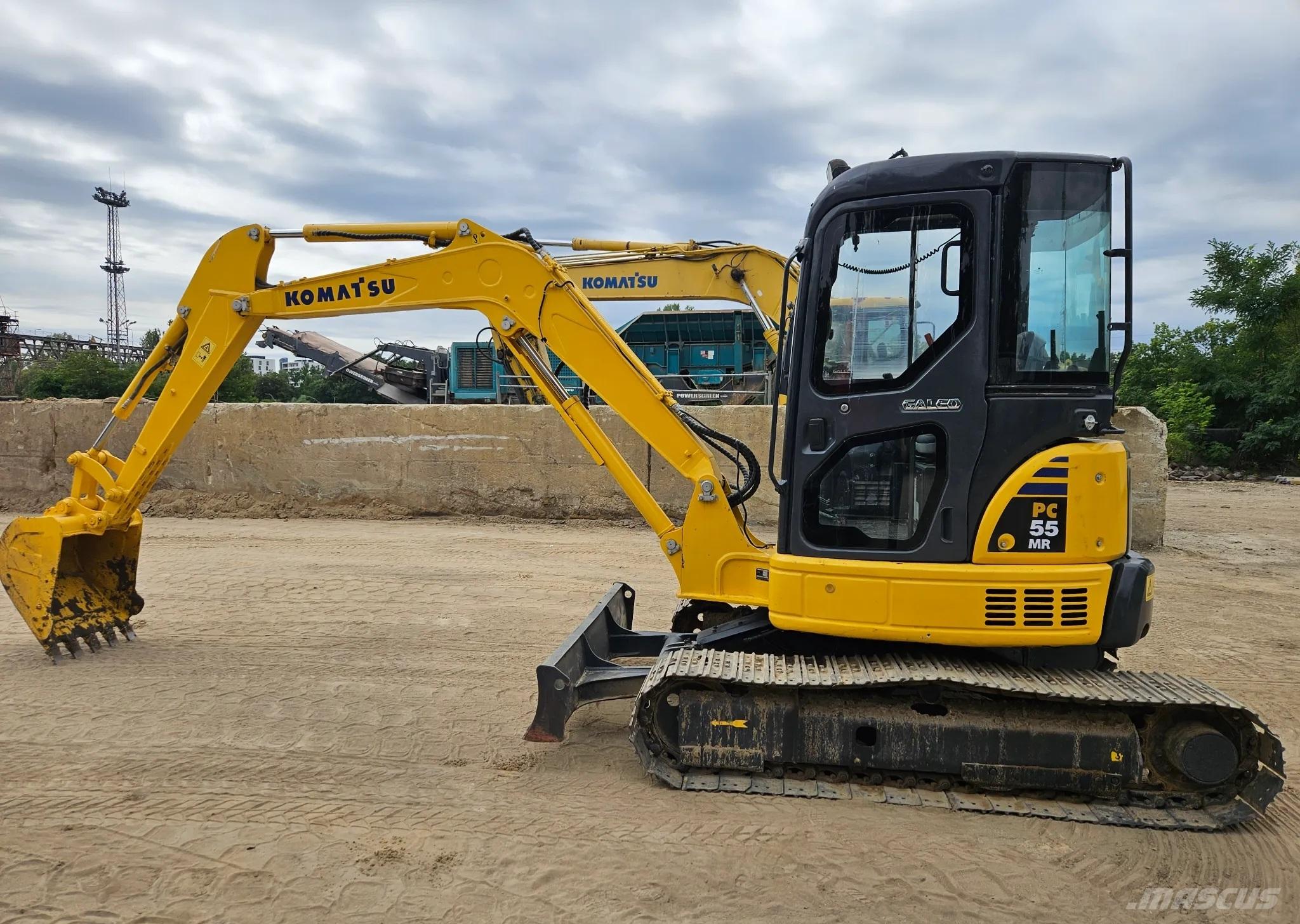 Komatsu PC55 대형 굴삭기 29톤 이상