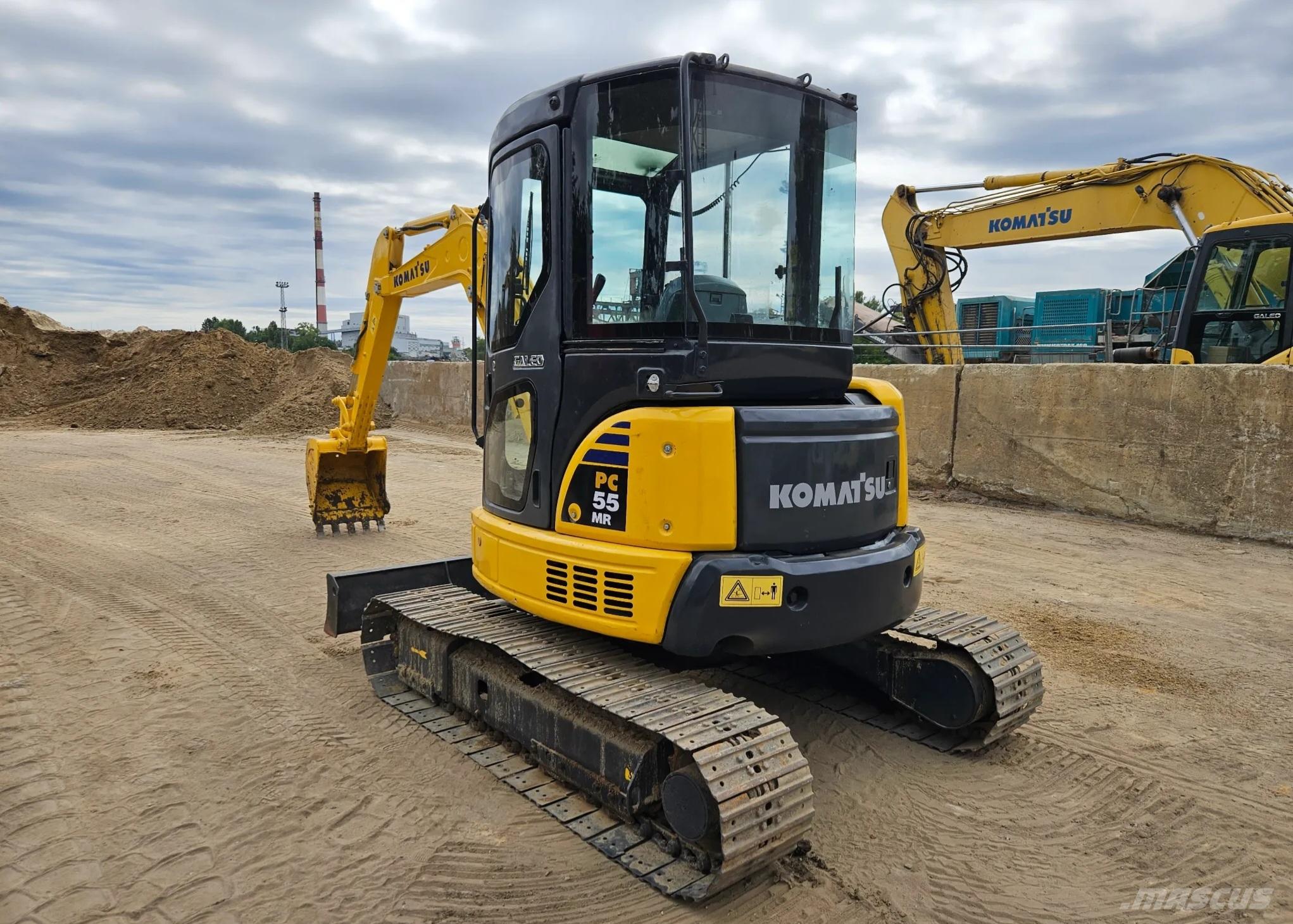 Komatsu PC55 대형 굴삭기 29톤 이상