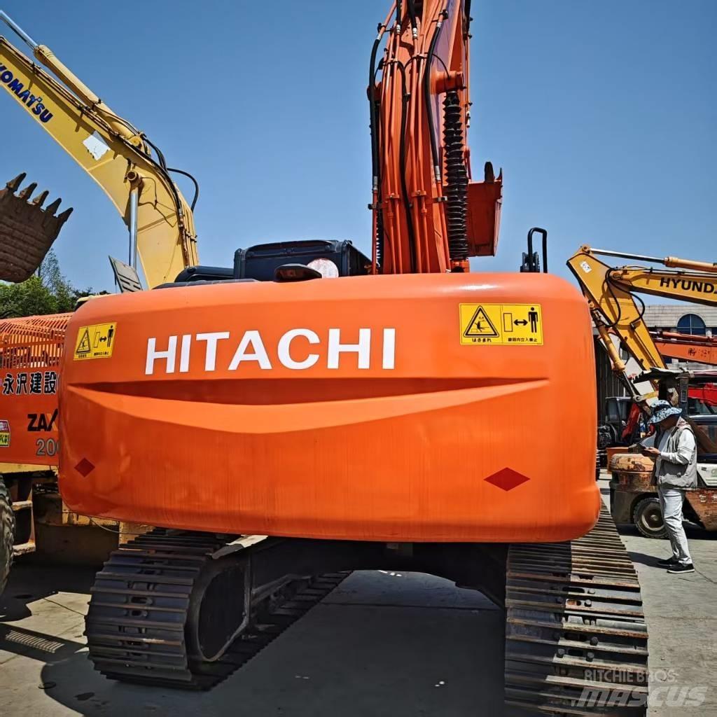 Hitachi ZX 210 대형 굴삭기 29톤 이상
