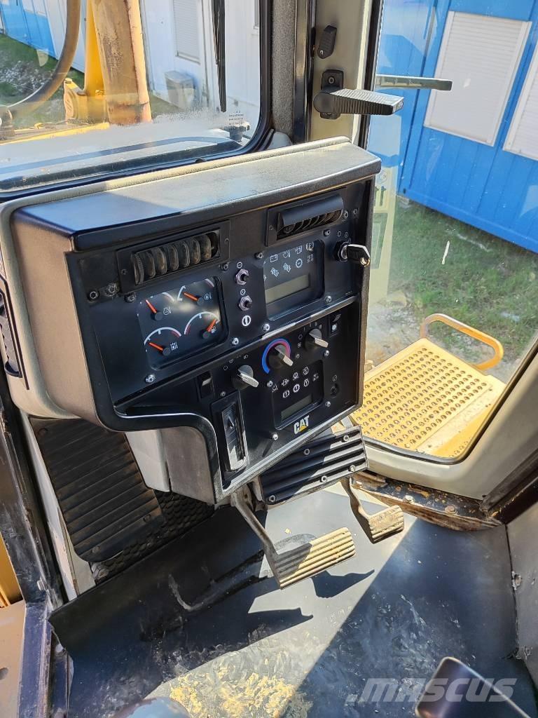 CAT D 6 R XL 크롤러 도저