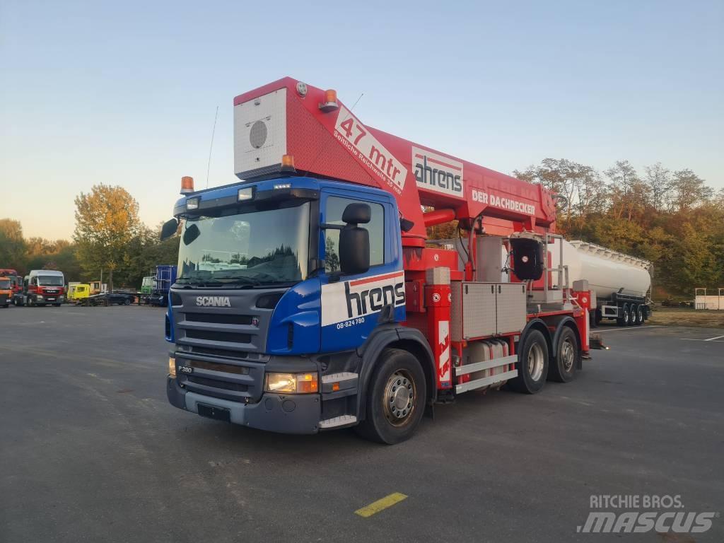 Scania P 380 트럭 탑재 고소작업대