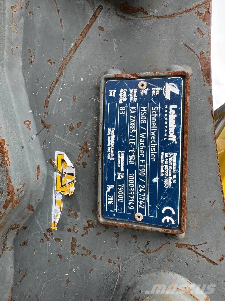 Wacker Neuson ET90 대형 굴삭기 29톤 이상