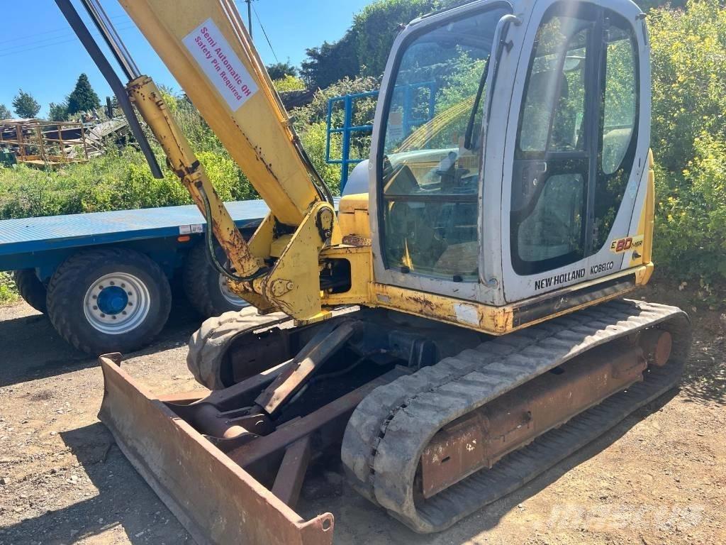 New Holland E 80 중형굴삭기 7톤-28톤