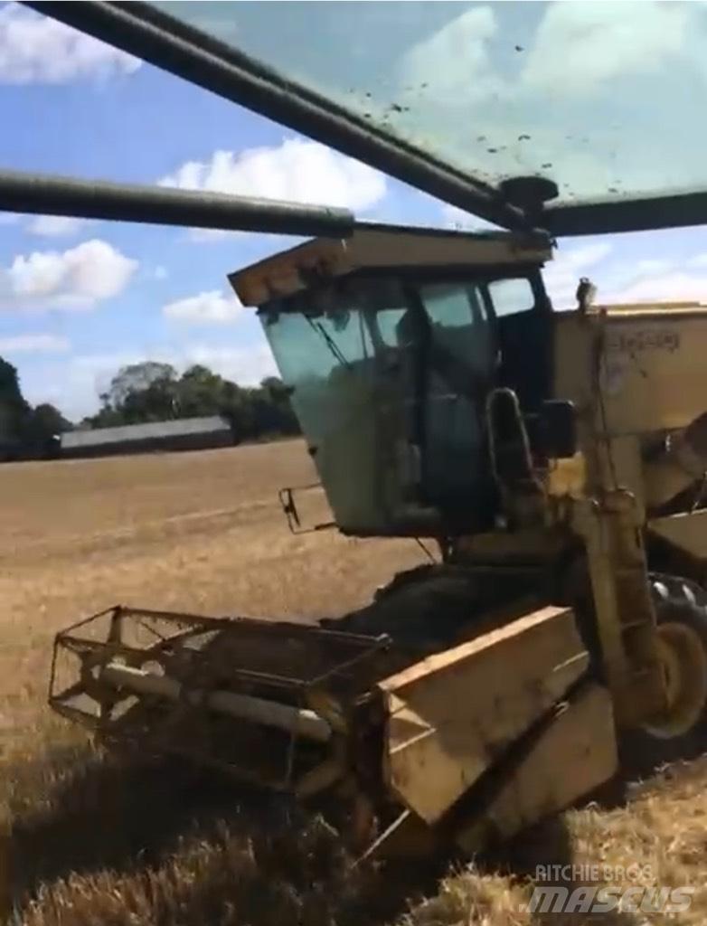 New Holland 8060 콤바인 수확기