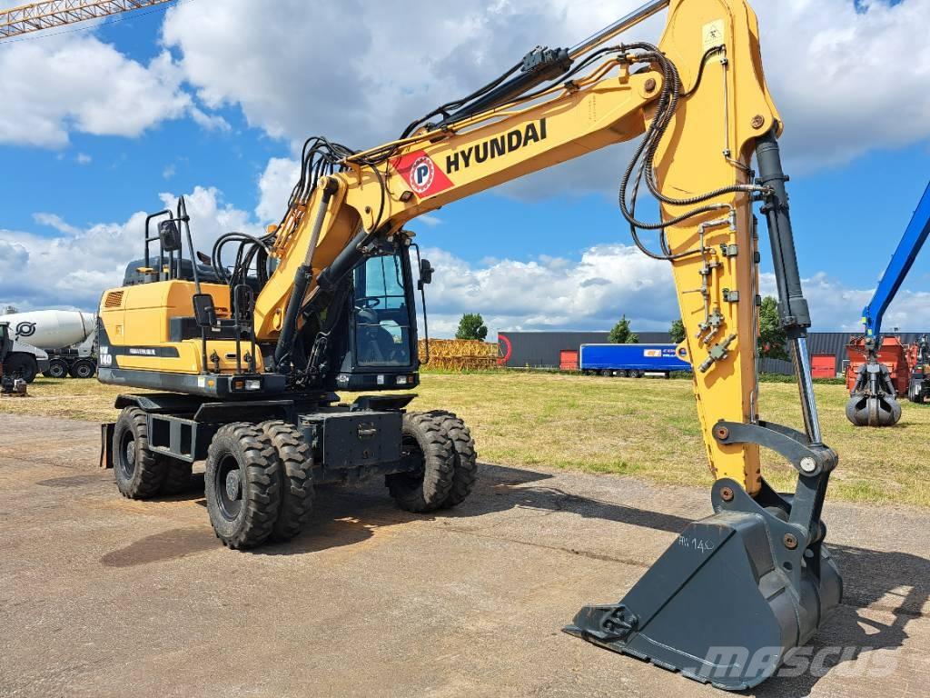 Hyundai HW140  휠 굴삭기
