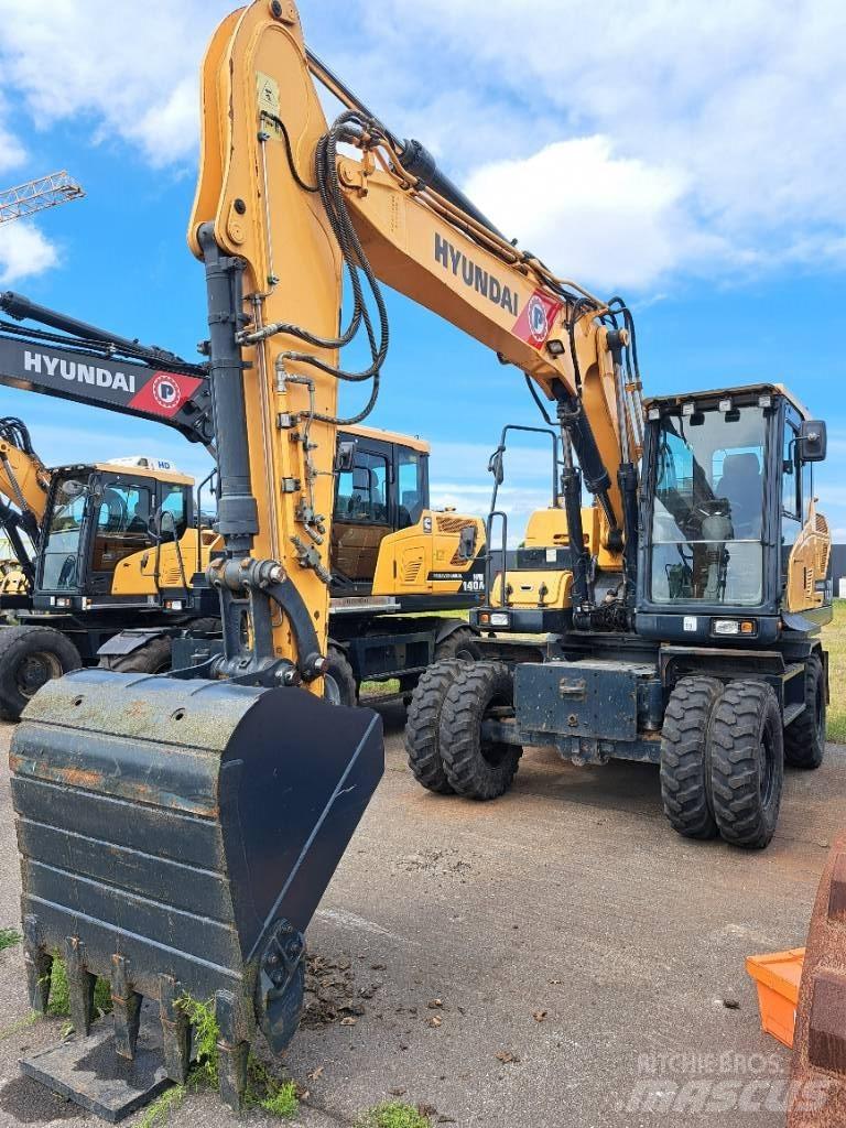 Hyundai HW140  휠 굴삭기