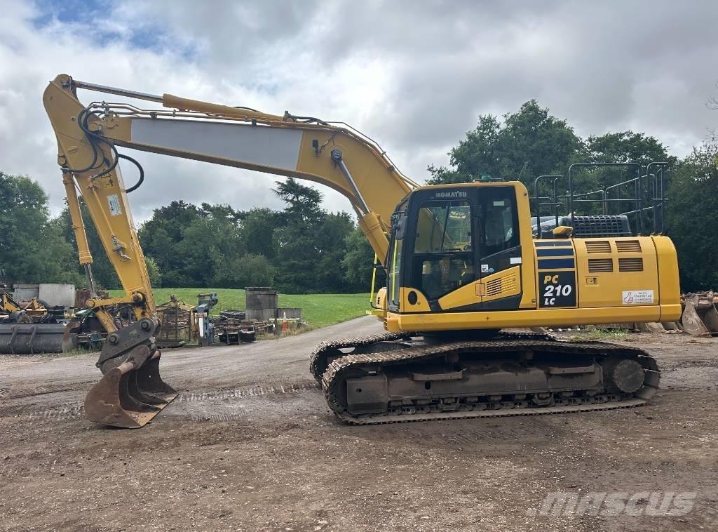 Komatsu PC 210 LC-11 대형 굴삭기 29톤 이상
