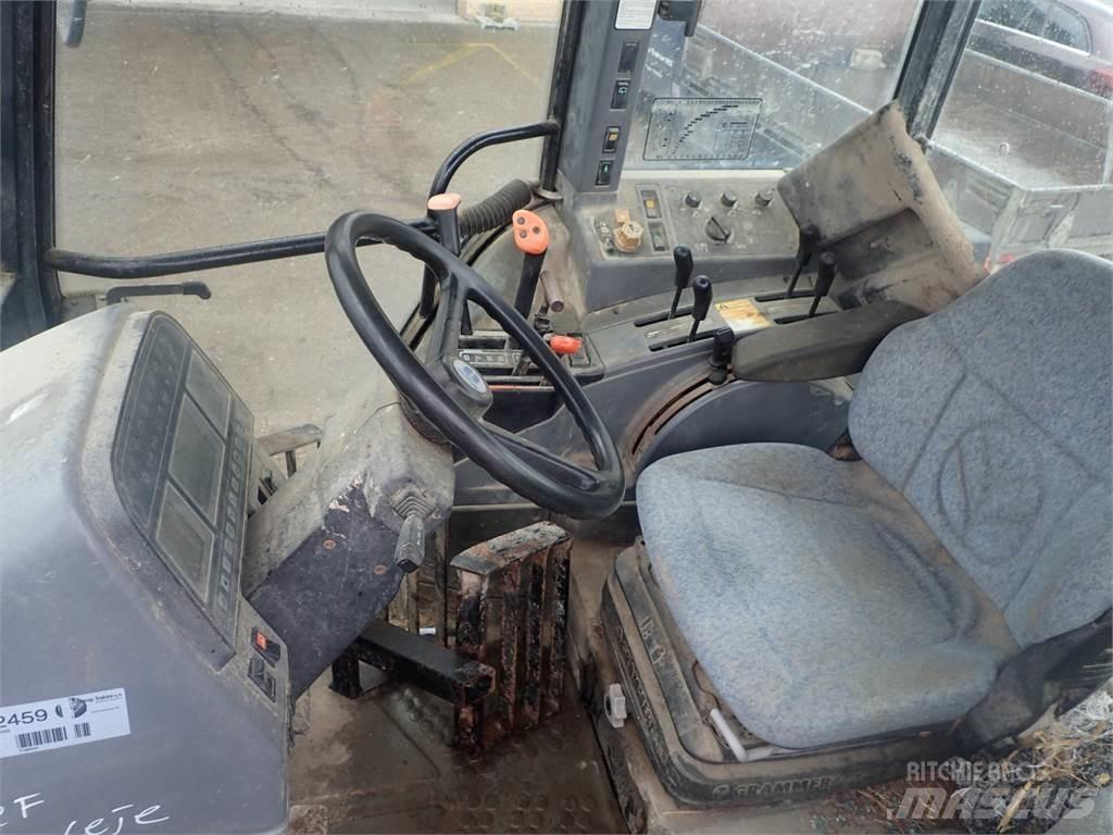 Ford 8340 트랙터