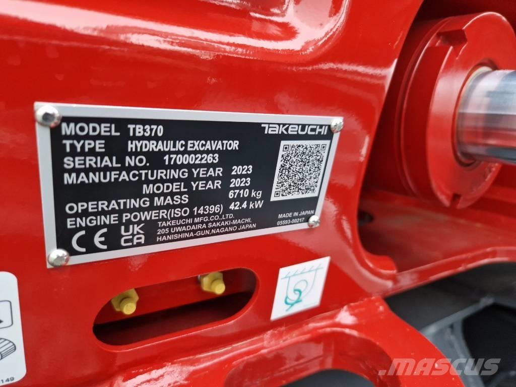 Takeuchi TB370 소형 굴삭기 7톤 미만