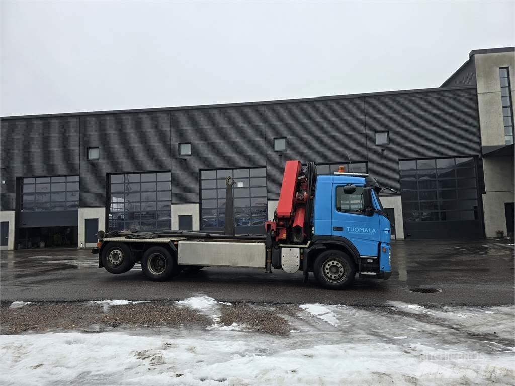 Volvo FM 9 크레인 트럭