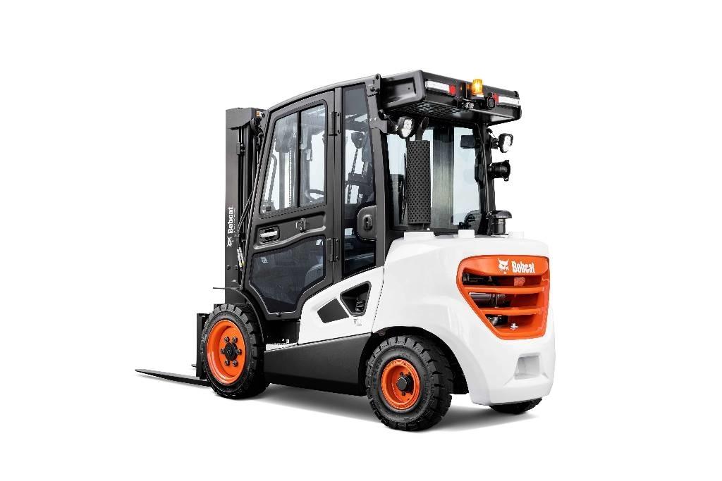Bobcat D30S-9 디젤 지게차