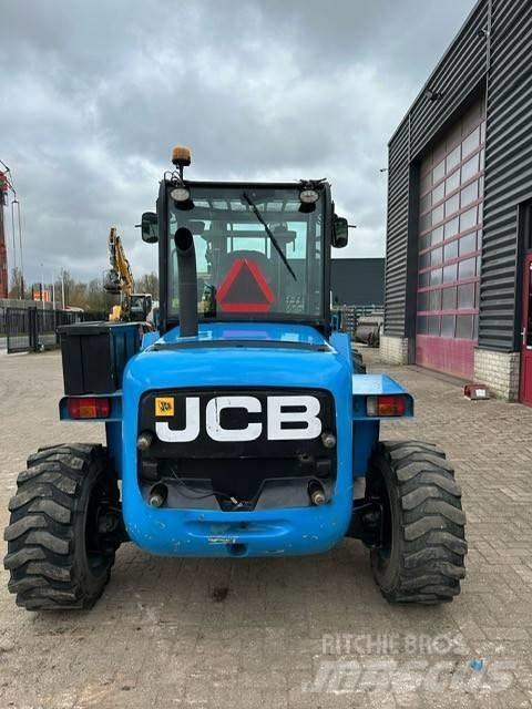 JCB 930-4 험지용 트럭