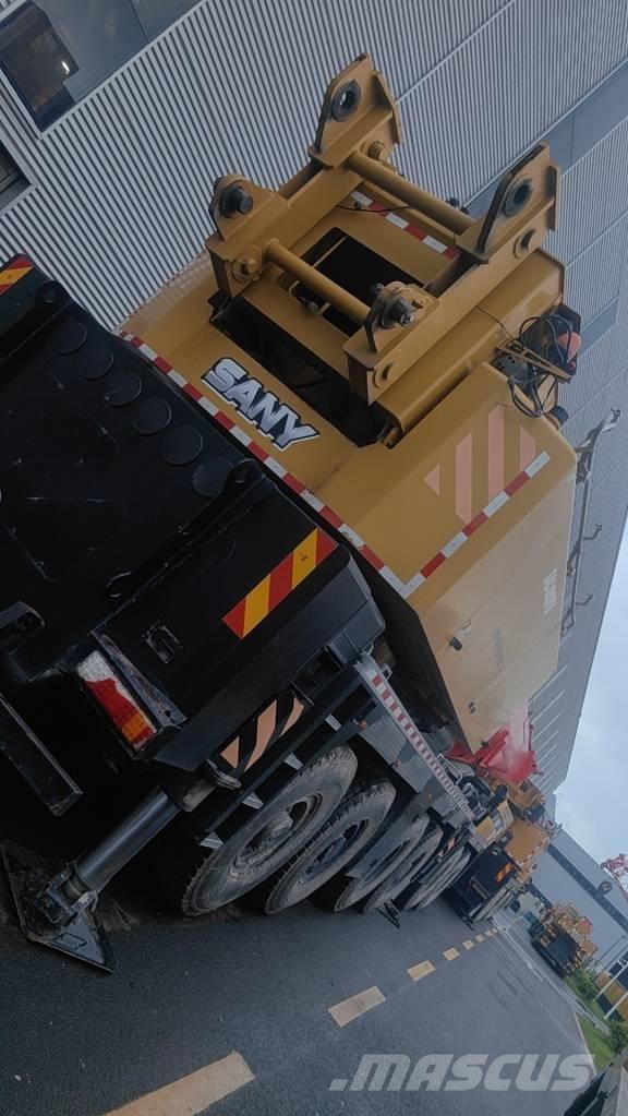 Sany SAC4000C8 A/T 크레인