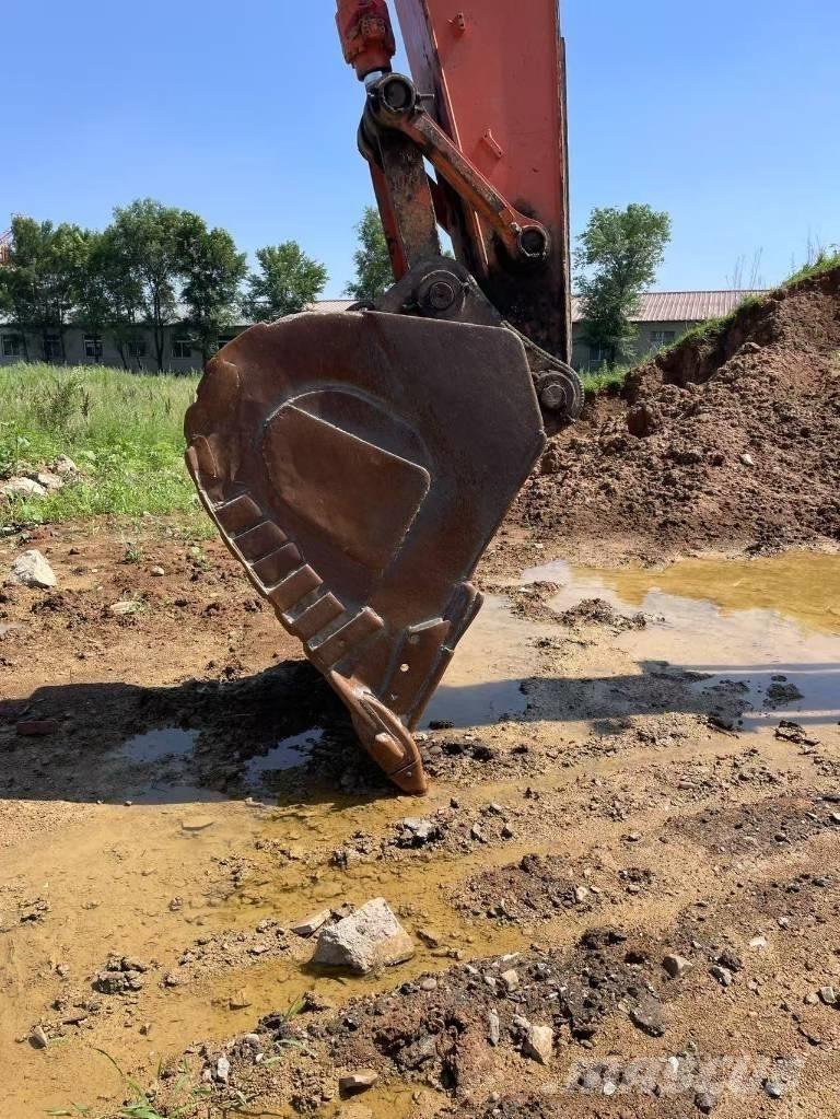 Hitachi ZX 360 대형 굴삭기 29톤 이상