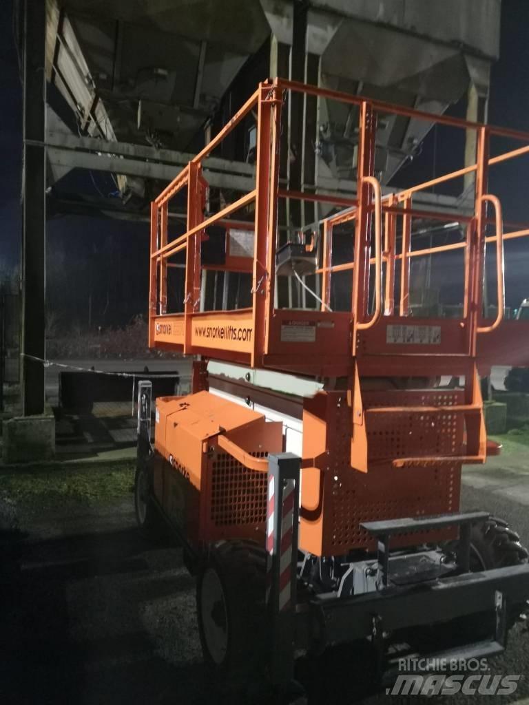 Snorkel S 3370 RT 가위형 리프트